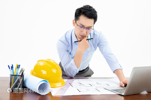 建筑工程工程師 構(gòu)筑現(xiàn)代世界的基石